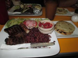 La carne asada / Das Grillfleisch