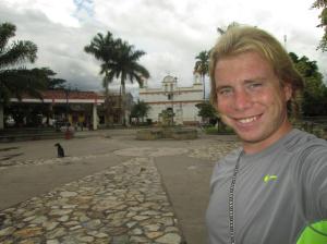 En la plaza central de Copán Ruinas / Am zentralen Platz von Copán Ruinen